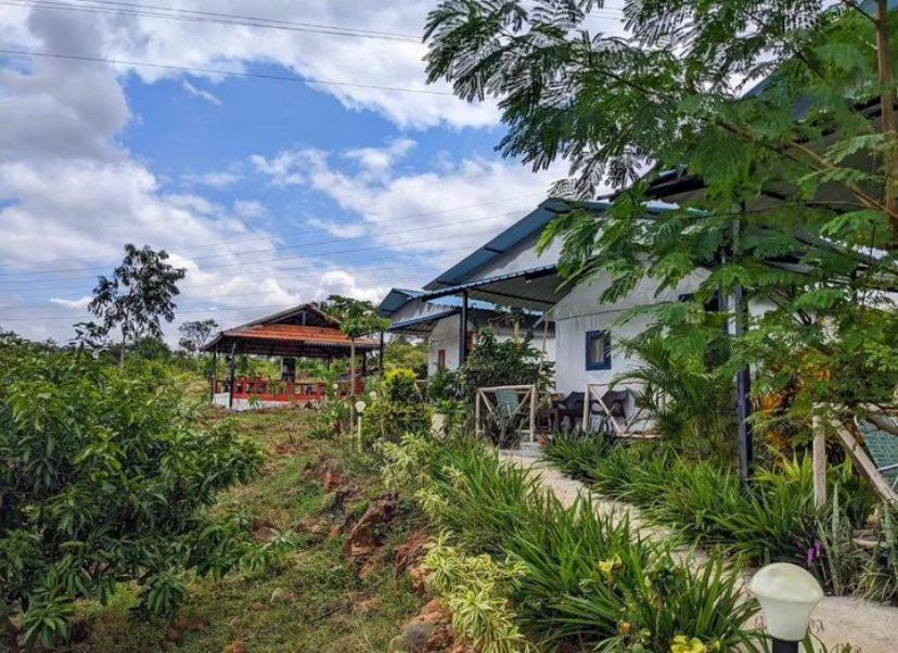 Wilderness Jungle Camp Hotell Malavalli Exteriör bild